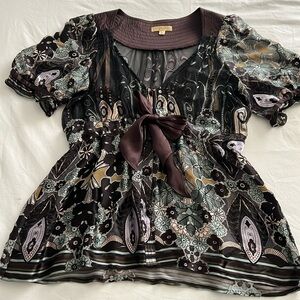 Gorgeous Silk blend babydoll style top - dark browns, sage green and gold
